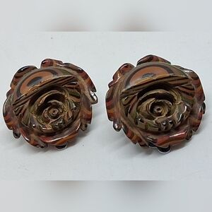 * Amazing Vintage FORDITE carved Flower Clip On Earrings